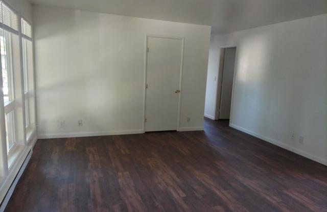 738 Norman Avenue Northeast