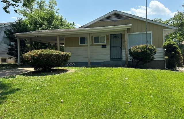 132 Perthshire Rd