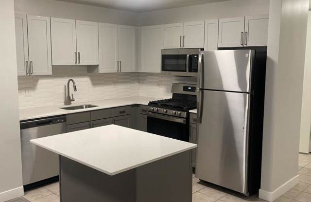 Photo of 365 East South Water St.