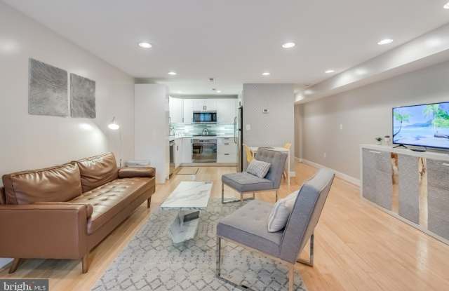 26 T Street NE unit: 1