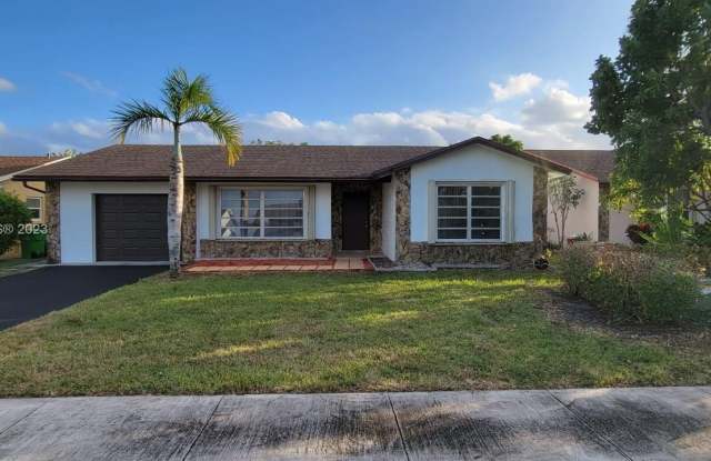 9122 NW 31st Pl - 9122 Northwest 31st Place, Sunrise, FL 33351