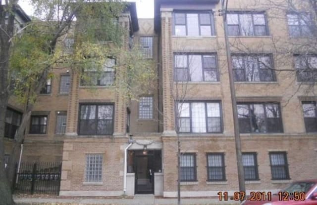 115 E 42nd Pl - 115 E 42nd St, Chicago, IL 60653