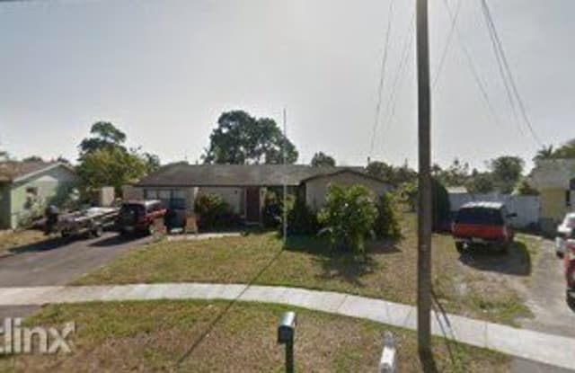 810 NW 67th Ave - 810 Northwest 67th Avenue, Margate, FL 33063