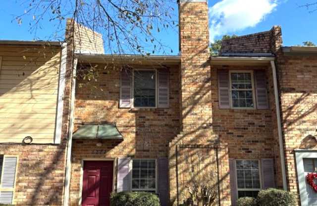 Pleasant Grove Townhouse for rent!