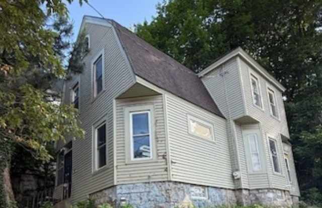 404 South Beech Street