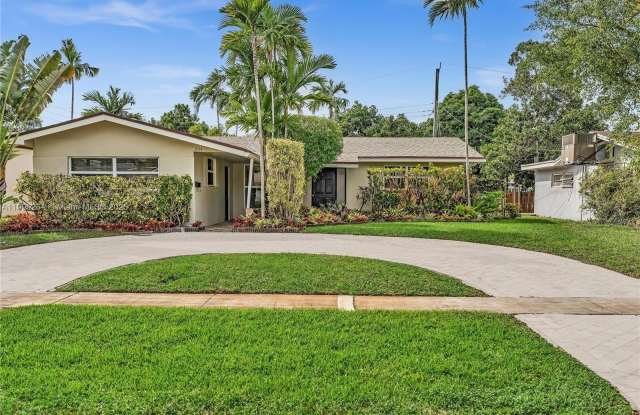 Photo of 2114 N 44th Ave