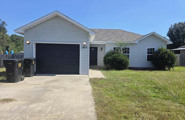 Photo of 1613 Moon Road