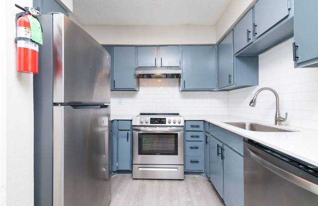 Creekside Apartment Homes