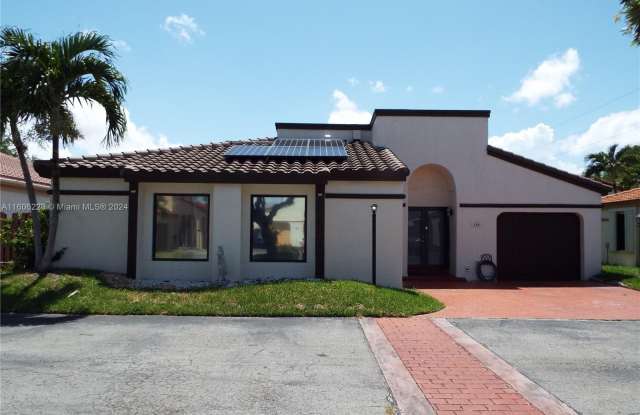 422 SW 88th PL