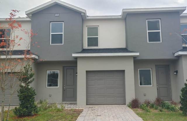 1213 SOUTHSTATION PLACE