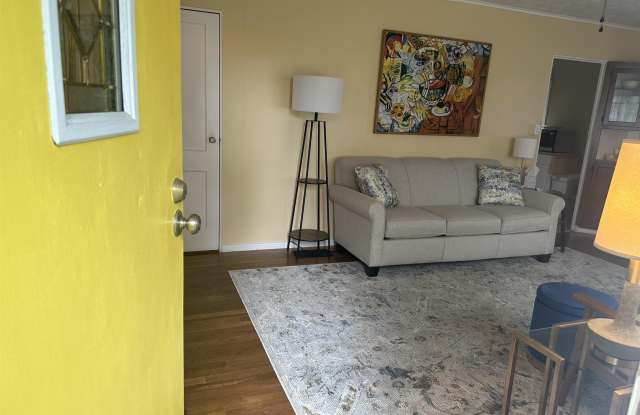 1208 Cambridge Avenue