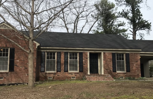 2895 Bannockburn Rd - 2895 Bannockburn Rd, Memphis, TN 38128