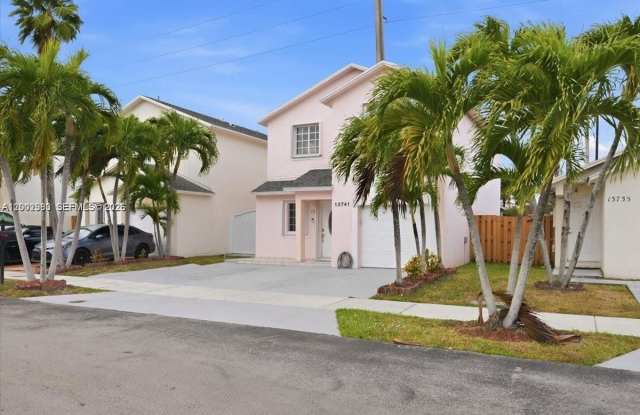 13741 SW 160th Ter
