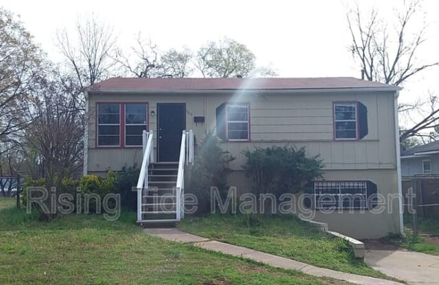 925 26th Street SW - 925 26th Street Southwest, Birmingham, AL 35211