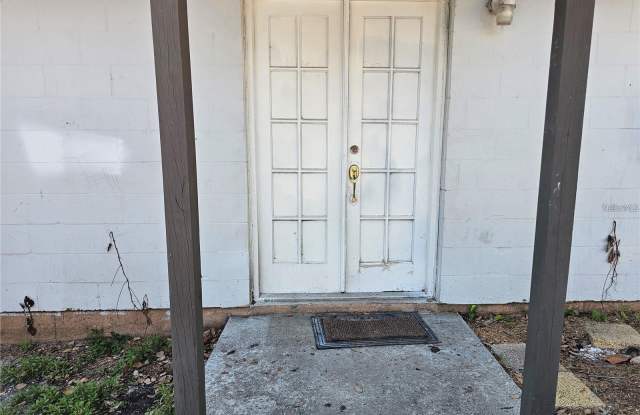 3320 W CORDELIA STREET