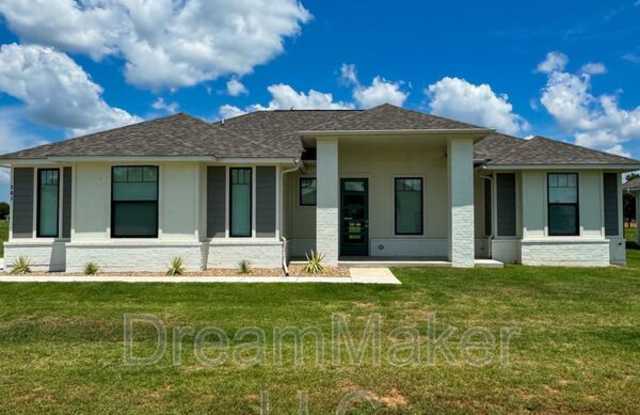 761 Apple Blossom Way