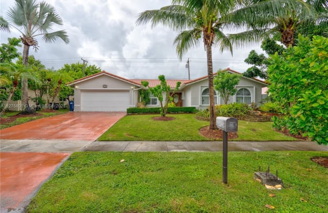 9950 SW 157th St - 9950 Southwest 157th Street, Palmetto Estates, FL 33157