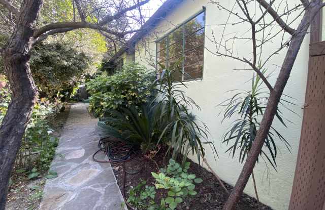 6350 Deep Dell Place