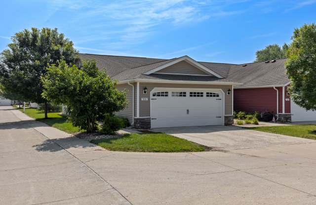 Photo of Redwood Pataskala