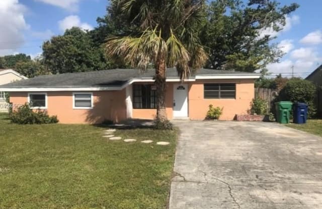 7041 SW 29th St - 7041 Southwest 29th Street, Miramar, FL 33023