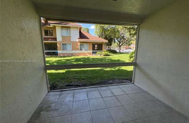 789 Nw 91st Terrace