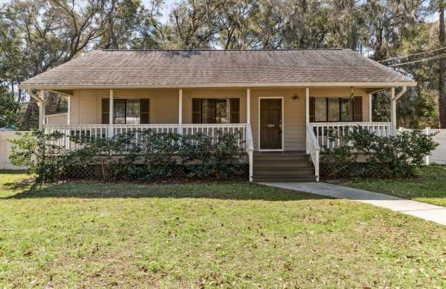 Amelia Island Cottage