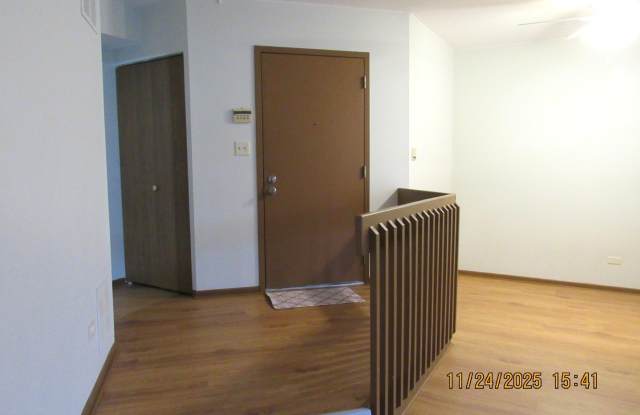 1735 Chesapeake Lane