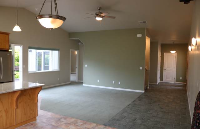 Gorgeous, spacious 3/2.5 with garage and office