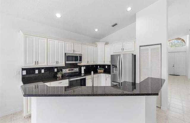 5385 NW 124th Way, Coral Springs, FL 33076