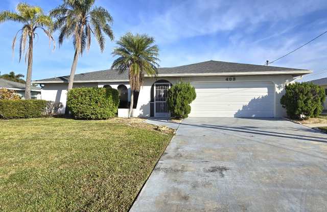 403 SE 33rd Terr