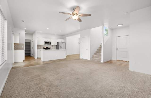 Eagle, ID – Spacious 3 Bedroom + Bonus Room