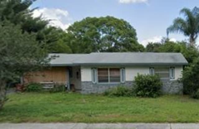 121 Willow Ave. - 121 Willow Avenue, Forest City, FL 32714