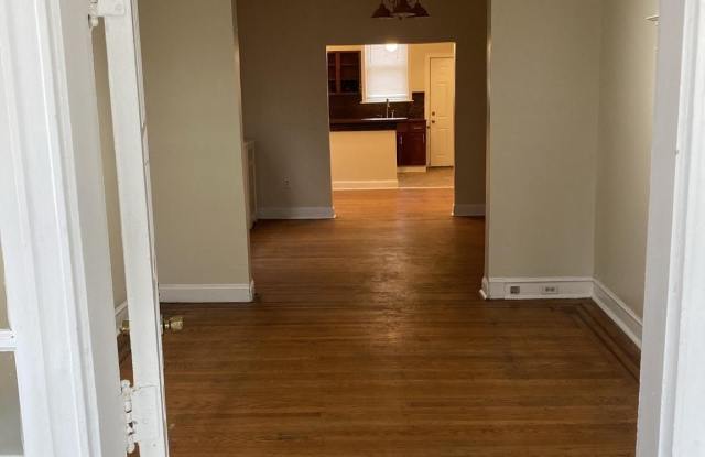 3145 N PATTON Street