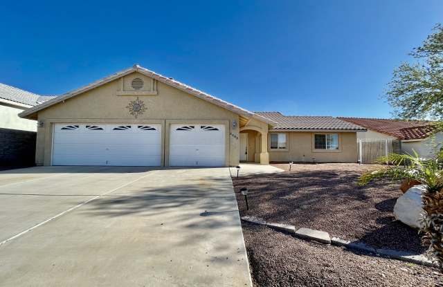2488 Lake Ridge Ave