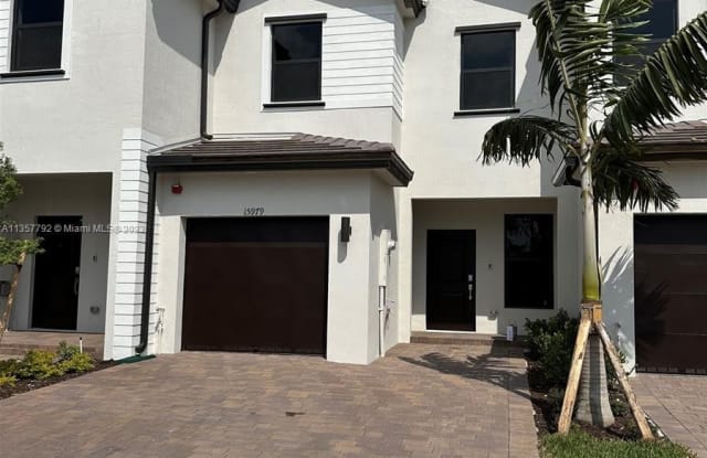 15979 SW 2nd Pl - 15979 Southwest 2nd Drive, Pembroke Pines, FL 33027