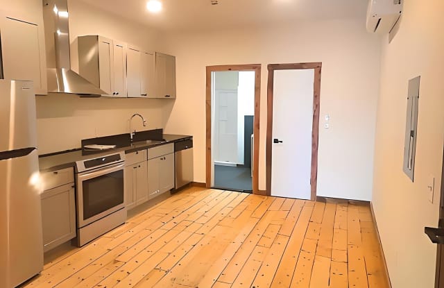 257 3rd Street - 3R