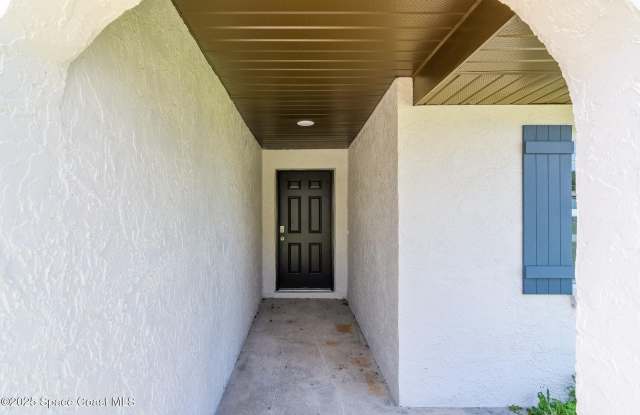 828 Angela Avenue unit: A