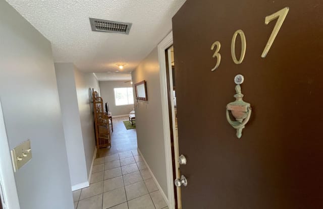 112 Fairway Blvd.