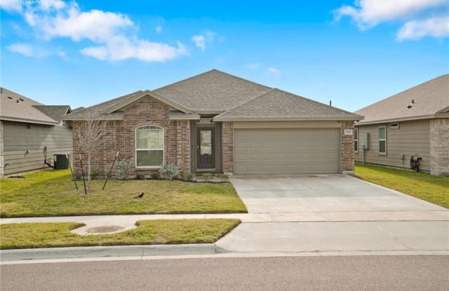 7725 Pruet Dr - 7725 Pruet Drive, Corpus Christi, TX 78414