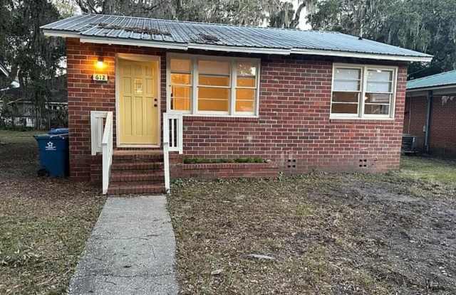612 Albany Street, Brunswick, GA 31520