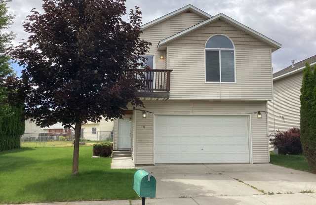 Four bed two bath single family house
