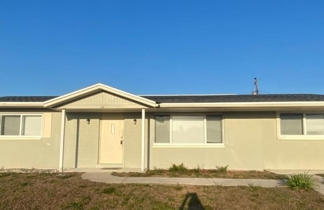 315 Rushmore Avenue N - 315 Rushmore Avenue North, Lehigh Acres, FL 33936