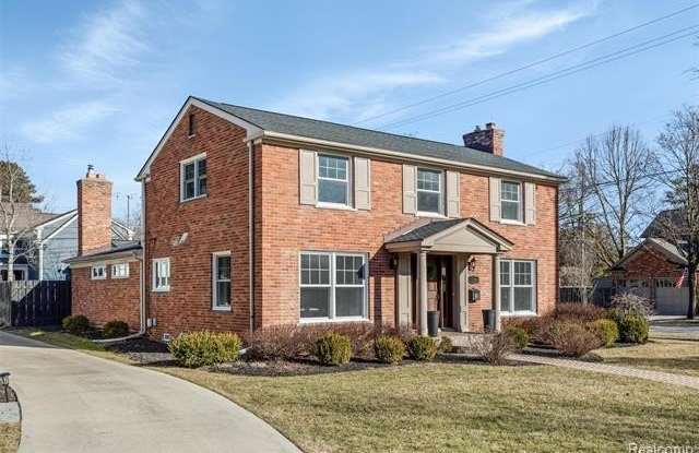 Photo of 599 Westchester Way