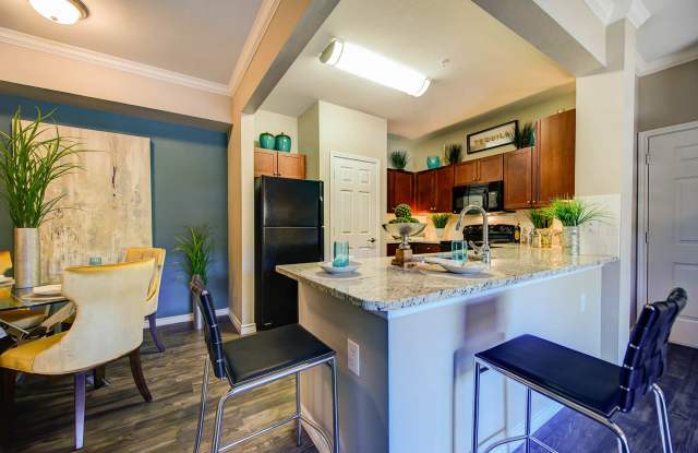 Callista Hill Country Apartments