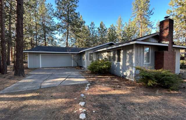 Photo of Charming Home on .25 acre Lot!