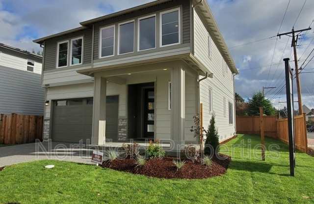 7605 61st Dr NE