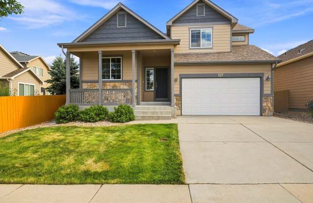Beautiful 4-Bedroom Home South Fort Collins!