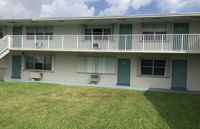 740 Horizons W - 740 Horizons, Boynton Beach, FL 33435