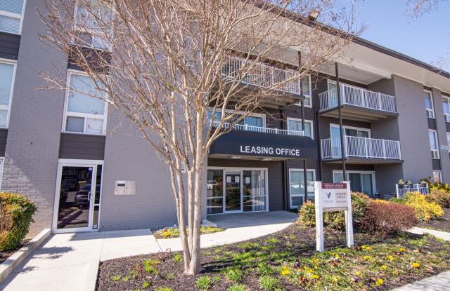 Photo of Verona at District