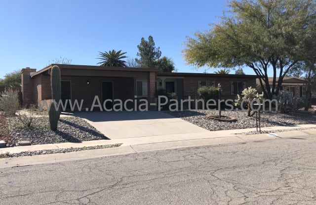 8922 E Calle Pasto - 8922 East Calle Pasto, Tucson, AZ 85715